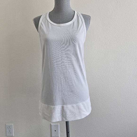Nike Dri-fit Tank Top Like new Conditionin White Color size Medium - Picture 2 of 16
